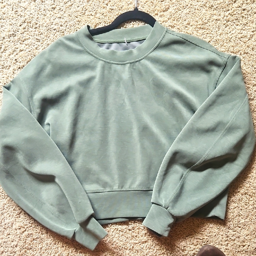 Lululemon Sweatahirt